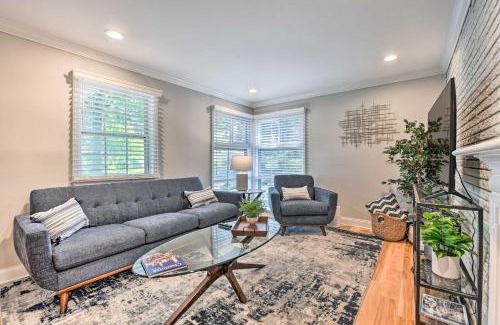 Madison Park Casa | Pet-Friendly Charlotte Home with Fenced Yard!