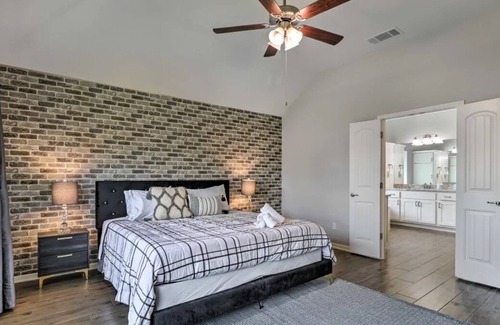Pflugerville Casa | Pet-friendly & Charming Pflugerville Home ~ 25 Mi to Austin!