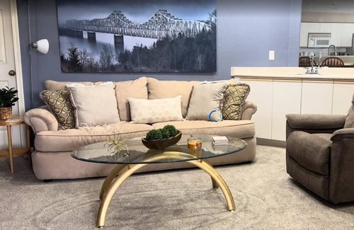 Kimberling City Condominio | Cozy Lake Getaway – Relaxing 2BR Near Branson Fun
