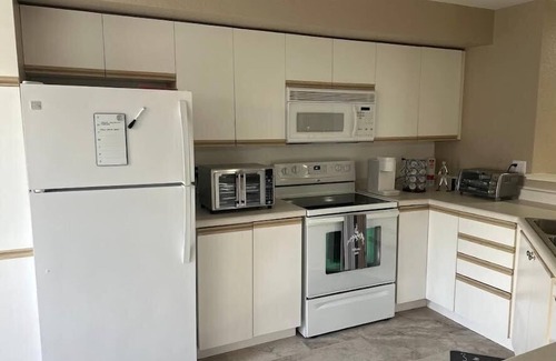 Kimberling City Condominio | Cozy Lake Getaway – Relaxing 2BR Near Branson Fun