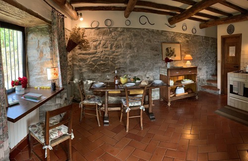 Londa Casa | Acogedora casa de campo acogedora + piscina cerca de Florencia. Magníficas vistas. Capannina. duerme2