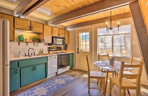 Big Bear Lake Cabaña | Pet-Friendly Cottage, Walk From Big Bear Village!