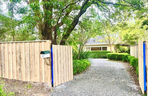 Blaxland Casa | Pet friendly cottage in lower blue mountains
