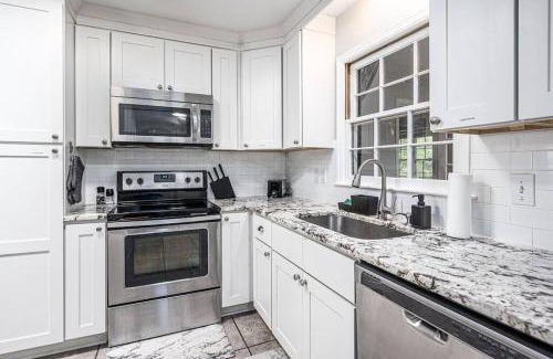 Durham Casa | Pet Friendly Cozy 3BR