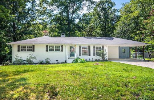 Durham Casa | Pet Friendly Cozy 3BR
