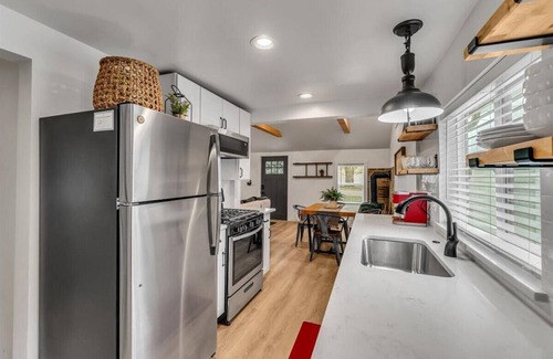 Coeur d'Alene Casa | Pet-Friendly Cozy Midtown Cabin Retreat