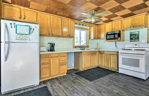 Crandon Casa | Pet-Friendly Crandon Vacation Rental Near Raceway!