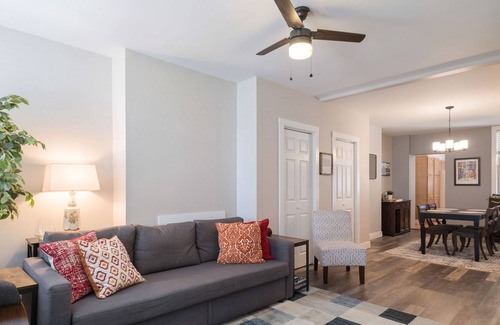 South Side Flats Casa | Pet Friendly Crash Pad off Carson