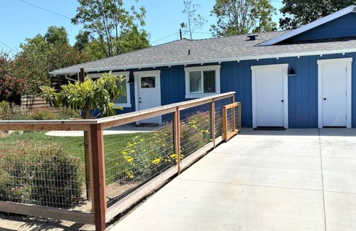 Santa Ynez Casa | Pet friendly duplex apartment in downtown Santa Ynez!