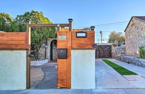 El Paso Cabaña | Pet-friendly El Paso Escape w/ Patio + Grill!