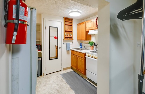 Fairbanks Apartamento | Pet-Friendly Fairbanks Studio w/ Fenced-In Yard!