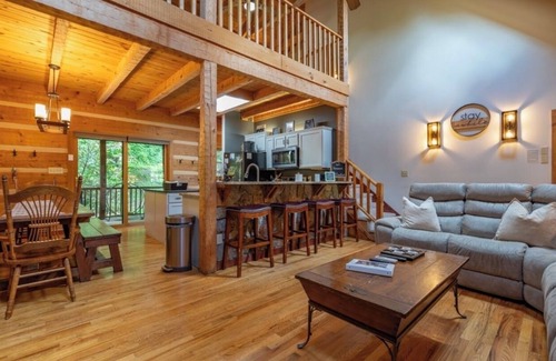 Seven Devils Cabina | Pet-Friendly, Family-Friendly cabin close to Sugar Mt, Banner Elk, Beech, Boone