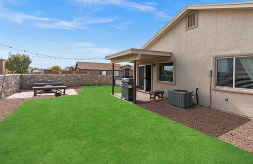 Northeast El Paso Casa | Pet-friendly + Family Friendly + by Fort Bliss!