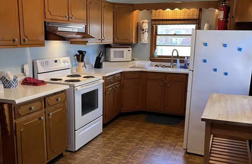 Manistee Casa | Pet-Friendly Family Home near Manistee Golf, Lk MI