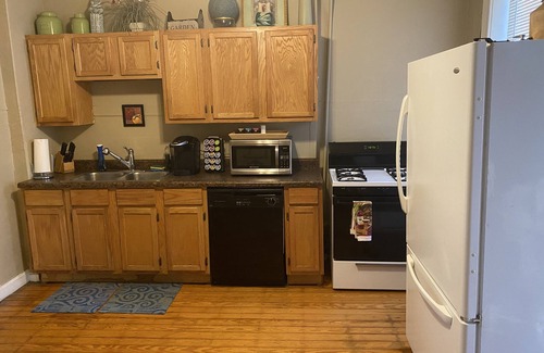 Benton Park Casa | Pet Friendly First Floor 2 Bedroom Apartment