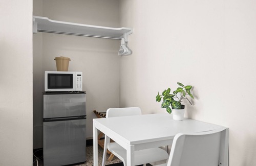 Miramar Apartamento | Free Parking | Smart TV | Near The Beach | Air Conditioner | Pet Friendly