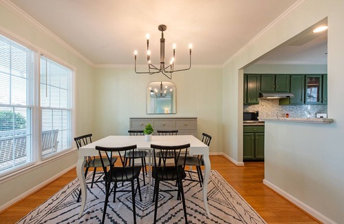 Decatur Heights Casa | Pet-friendly, freshly renovated, 2 bd/2.5 bath townhome in Decatur!