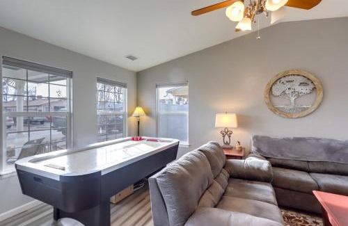 Fruita Casa | Pet-Friendly Fruita Home - Walk to Downtown!