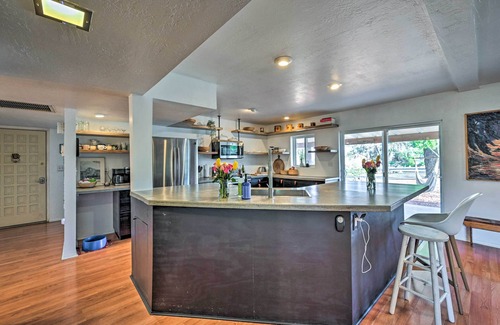 Cottonwood-Verde Village Casa | Pet-Friendly Gem w/ Treehouse: 20 Mi to Sedona