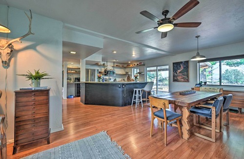 Cottonwood-Verde Village Cabaña | Pet-friendly Gem w/ Treehouse: 20 Mi to Sedona