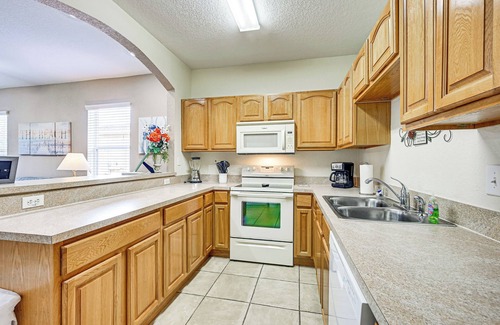 Sebring Casa | Sebring Home w / Porch by Lakes - ¡Conduce a Legoland!