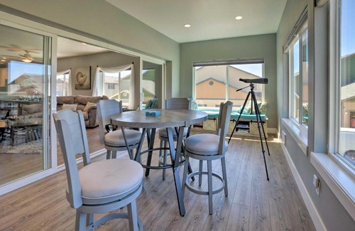 Gold Beach Casa | Pet-Friendly Gold Beach Townhome Ocean Views