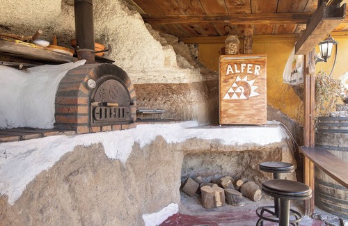 Fasnia Casa | Casa "Casas Cueva Alfer 2" con vistas al mar, jardín y Wi-Fi; admite mascotas