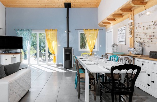 Salles Casa | Casa de vacaciones que admite mascotas Un petit coin de vacances con bañera de hidromasaje