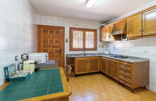 Hoya de los Patos Chalet De Esquí | Casa de vacaciones "Las Yucas" que admite mascotas, con vistas a la montaña y Wi-Fi