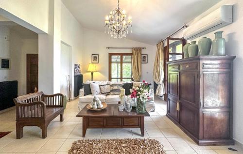 Astros Casa | Pet Friendly Home In Astros Arkadia