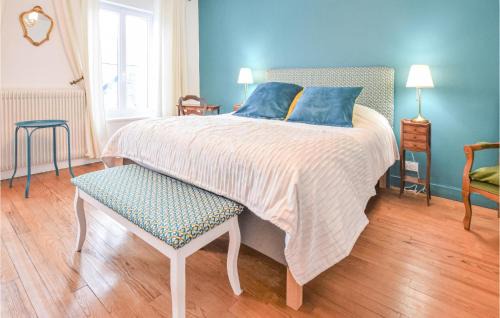 Anctoville Casa | Pet Friendly Home In Aurseulles