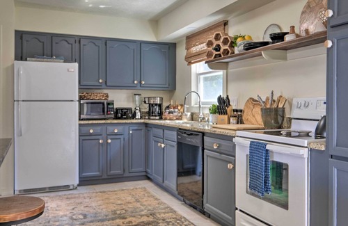 Linden Casa | ¡NUEVO! ¡Casa que admite mascotas en Heart of Wine Country!
