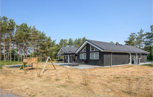 Bedegaard Casa | Pet Friendly Home In Nexø With Kitchen