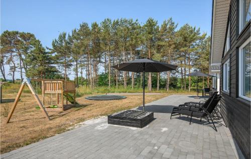 Bedegaard Casa | Pet Friendly Home In Nexø With Kitchen