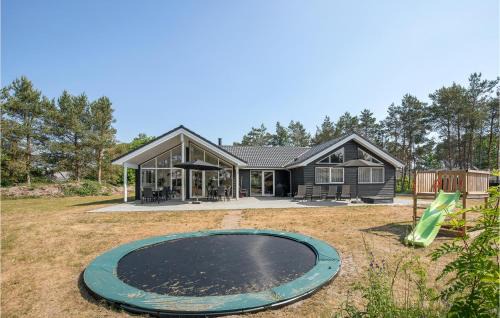 Bedegaard Casa | Pet Friendly Home In Nexø With Kitchen