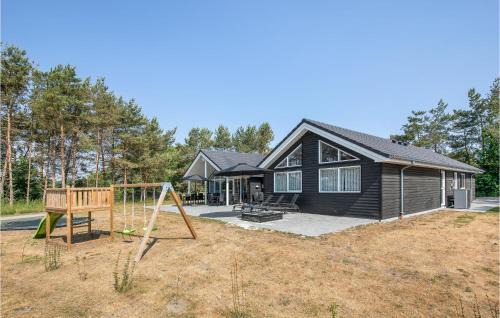 Bedegaard Casa | Pet Friendly Home In Nexø With Kitchen