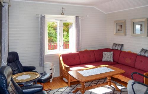 Klakksjorda Casa | Pet Friendly Home In Straumsjøen