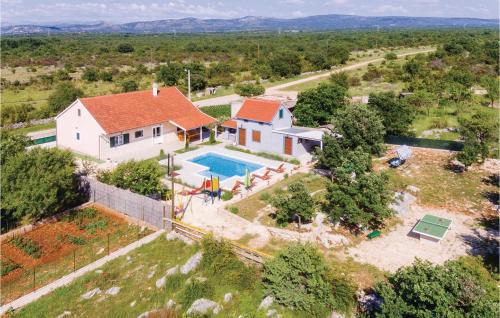 Drnis Casa | Pet Friendly Home In Pakovo Selo With Wifi