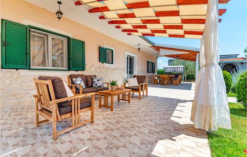 Drnis Casa | Pet Friendly Home In Pakovo Selo With Wifi