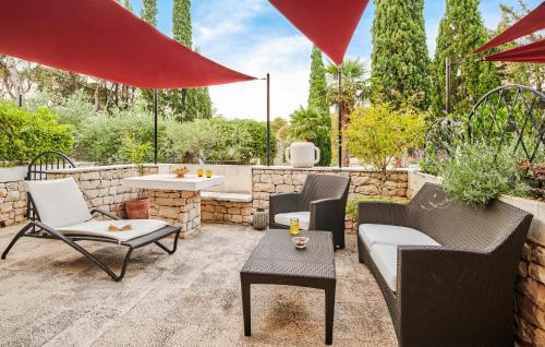 Supetar Apartamento | Pet Friendly Home In Supetar With House Sea View