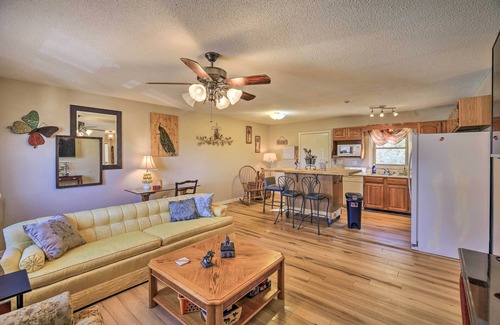 Meadowview Casa | Pet-Friendly Home w/ Grill & Farm in Meadowview!