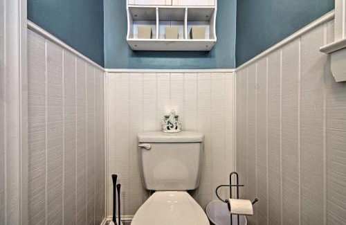 Cape Charles Casa | Pet-Friendly Home with Gazebo Minutes to Beach!