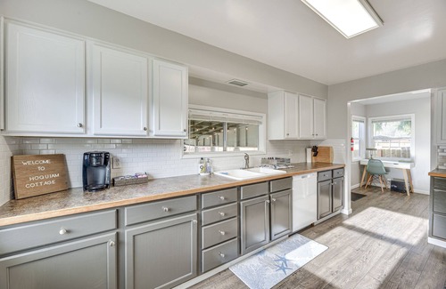 Aberdeen Cabaña | Pet-Friendly Hoquiam Cottage Near River Access!