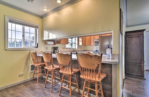La Center Casa | Pet-Friendly La Center Home ~ 6 Mi to Casinos