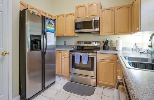 LaGrange Casa | Pet-Friendly LaGrange Vacation Rental w/ Deck!