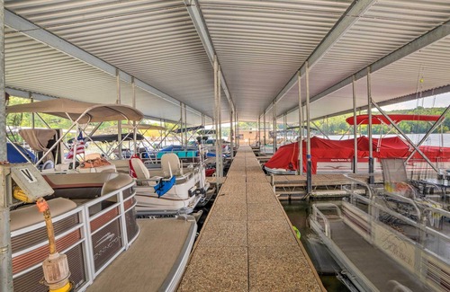 Cadiz Cabina | Pet-Friendly Lakefront Cabin w/ Boat Rentals!