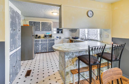 Downtown Little Rock Casa | Pet-Friendly Little Rock Home on Spacious Lot