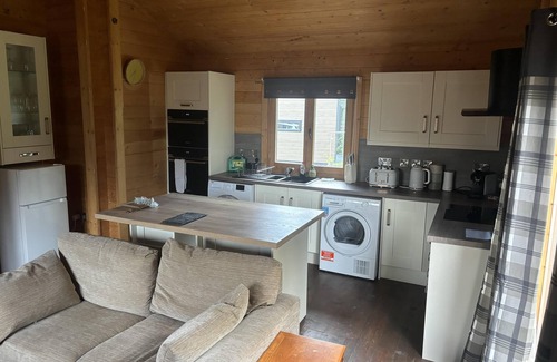 Newcastleton Cabina | Pet Friendly - Lodge at Riverview Holiday Park