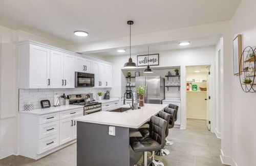 Blair Apartamento | Pet-Friendly Lodge w/Game Room & Fireplace