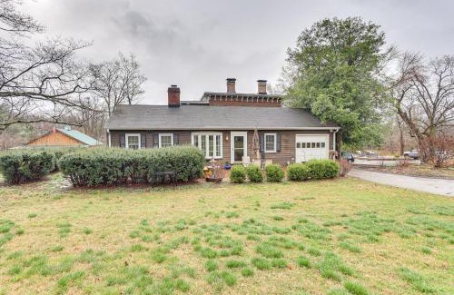 Buechel Casa | Pet-Friendly Louisville Escape about 15 Mi to Downtown